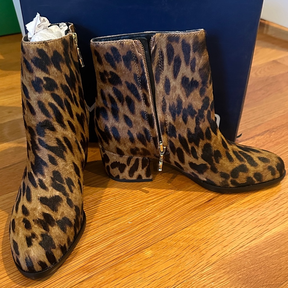 J. McLaughlin Gwyneth Booties